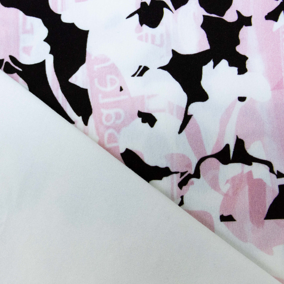 Jersey Viskose PANEL ca. 150cm x 75cm - Blumen und Schriftzüge - wollweiß/rosa