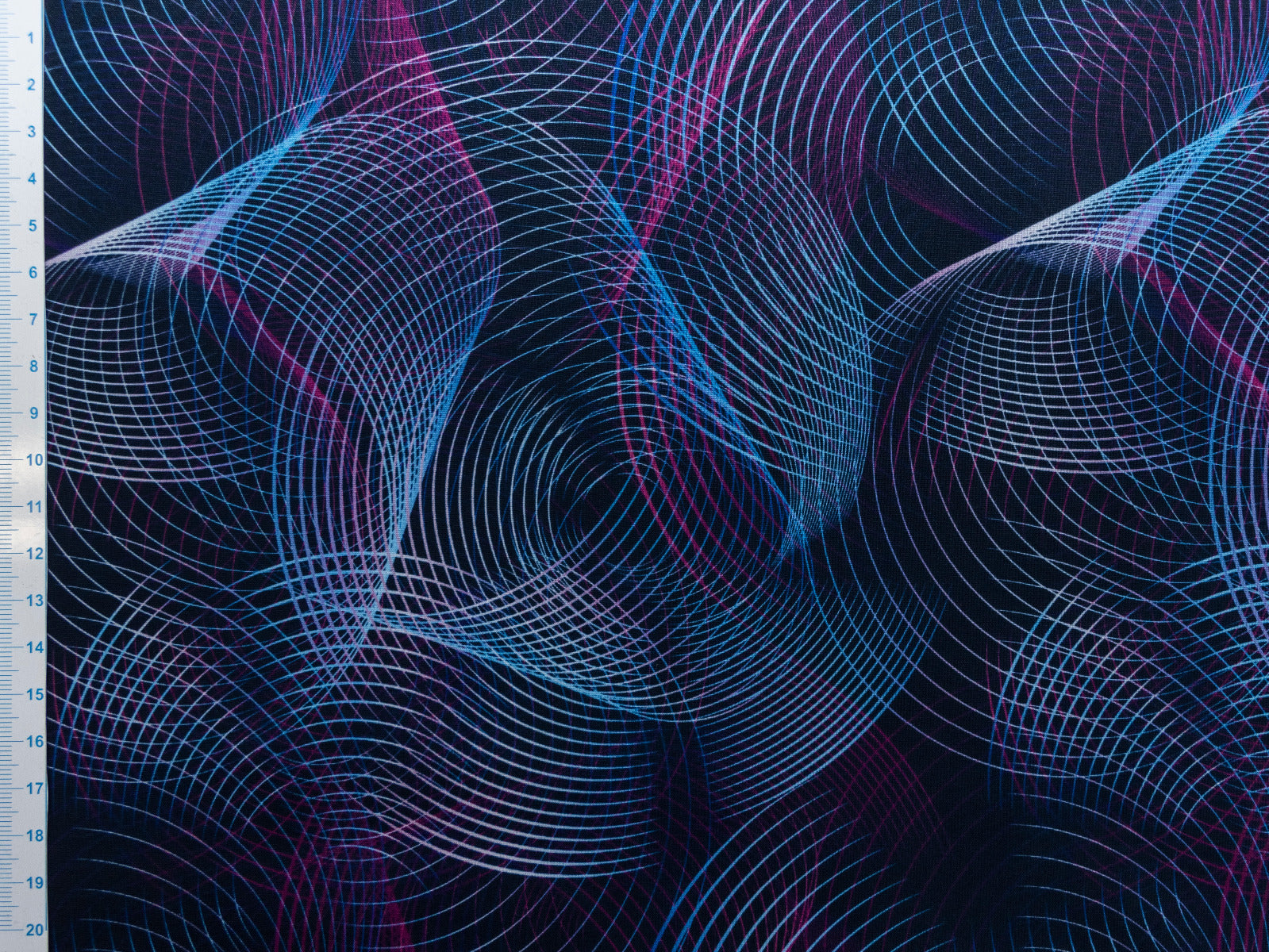 Jackenstoff Softshell - schwingende Linien - dunkelblau