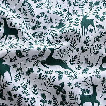 Webware Popeline Baumwolle Weihnachten - Rotwild und Zweige