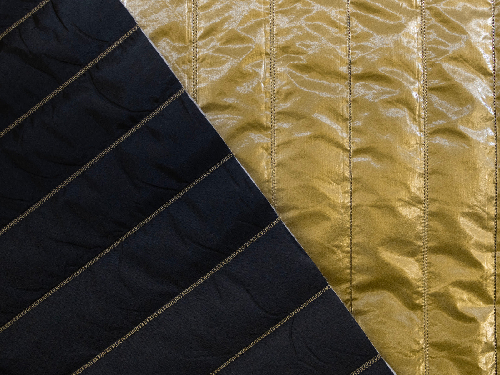 Stepper Jackenstoff Karla mit Schimmerglanz - Streifen