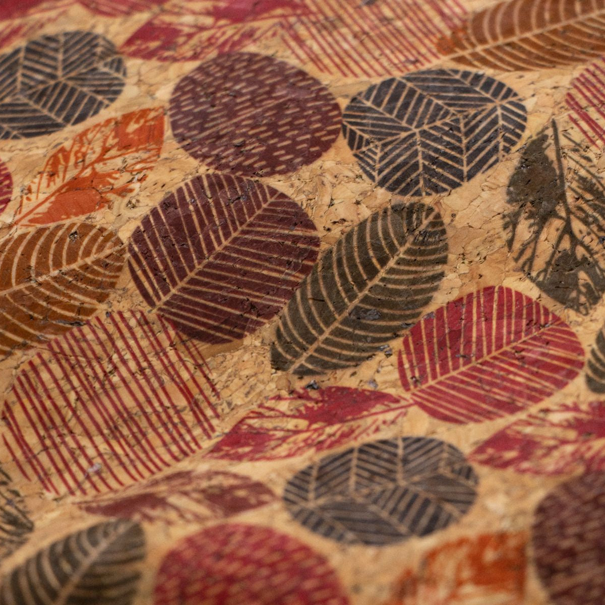 Kork Coupon ca. 50 cm x 65 cm - gemusterte Blätter