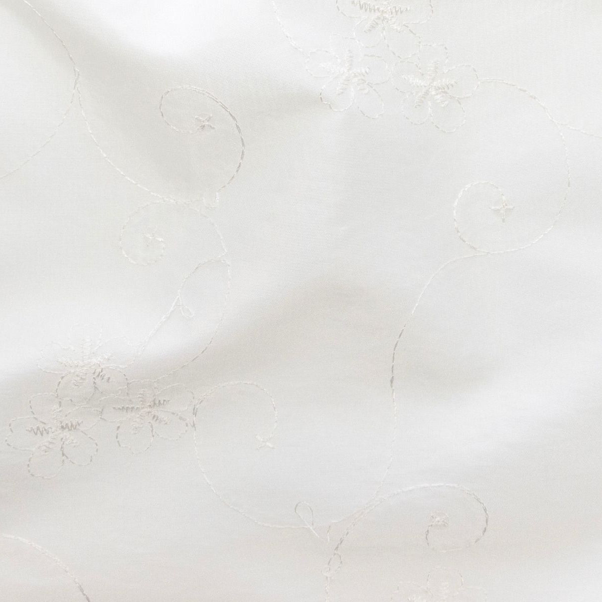 Taft - Blumenstickerei - weiß