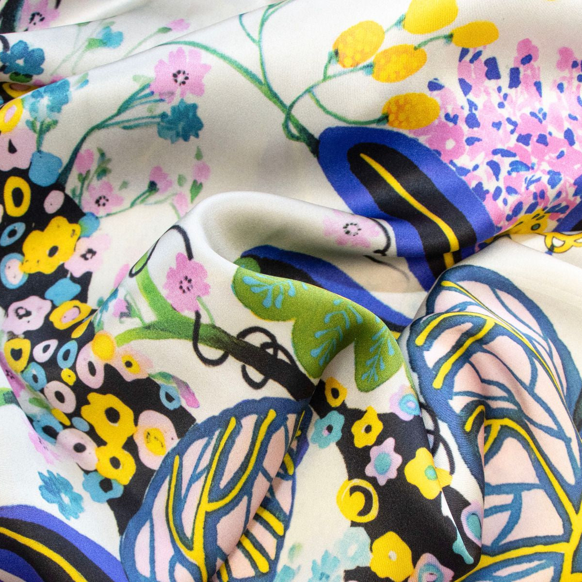 Seide Satin - Abstrakte Blumen und Blätter - wollweiß