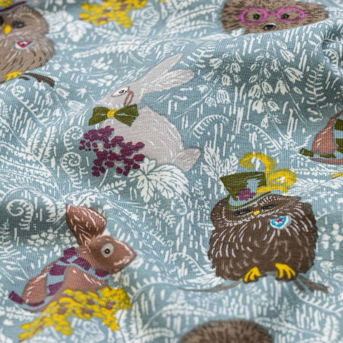 Jersey Sousbois - verkleidete Waldtiere und Zweige - altmint