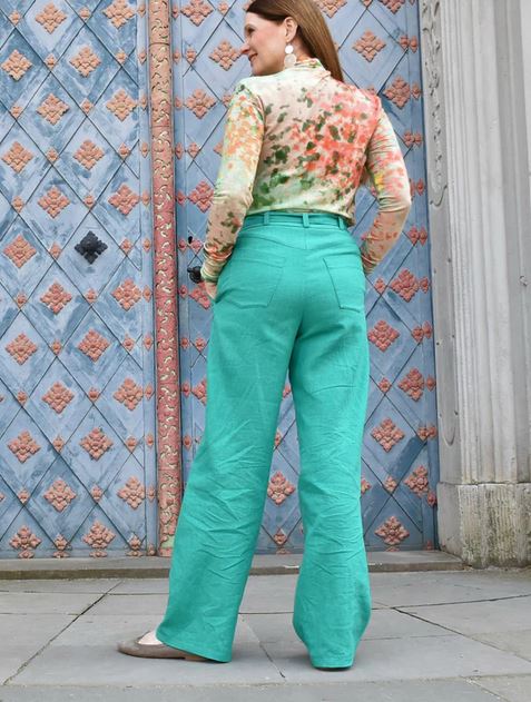 Papierschnittmuster Bundfaltenhose Kira