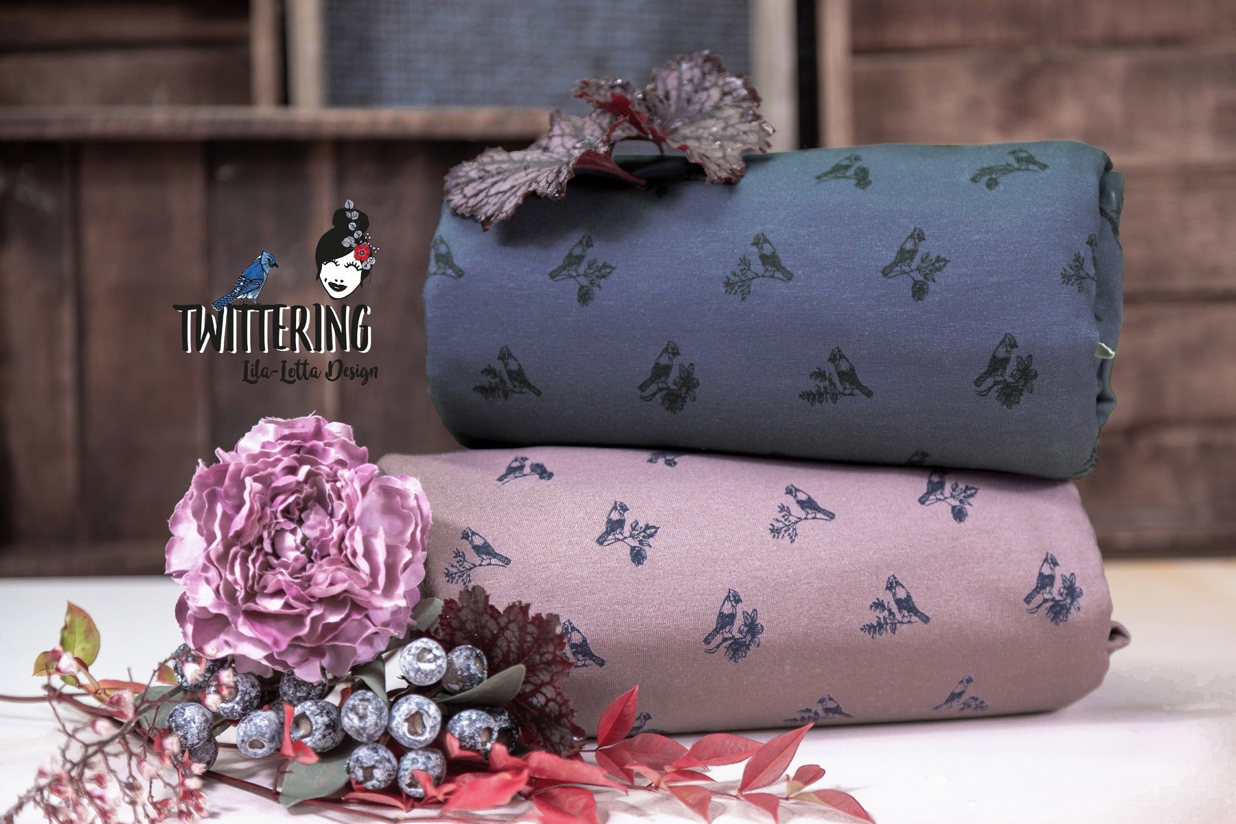 Jersey Swafing Twittering by Lila-Lotta - Vögel auf Ästen - altrosa