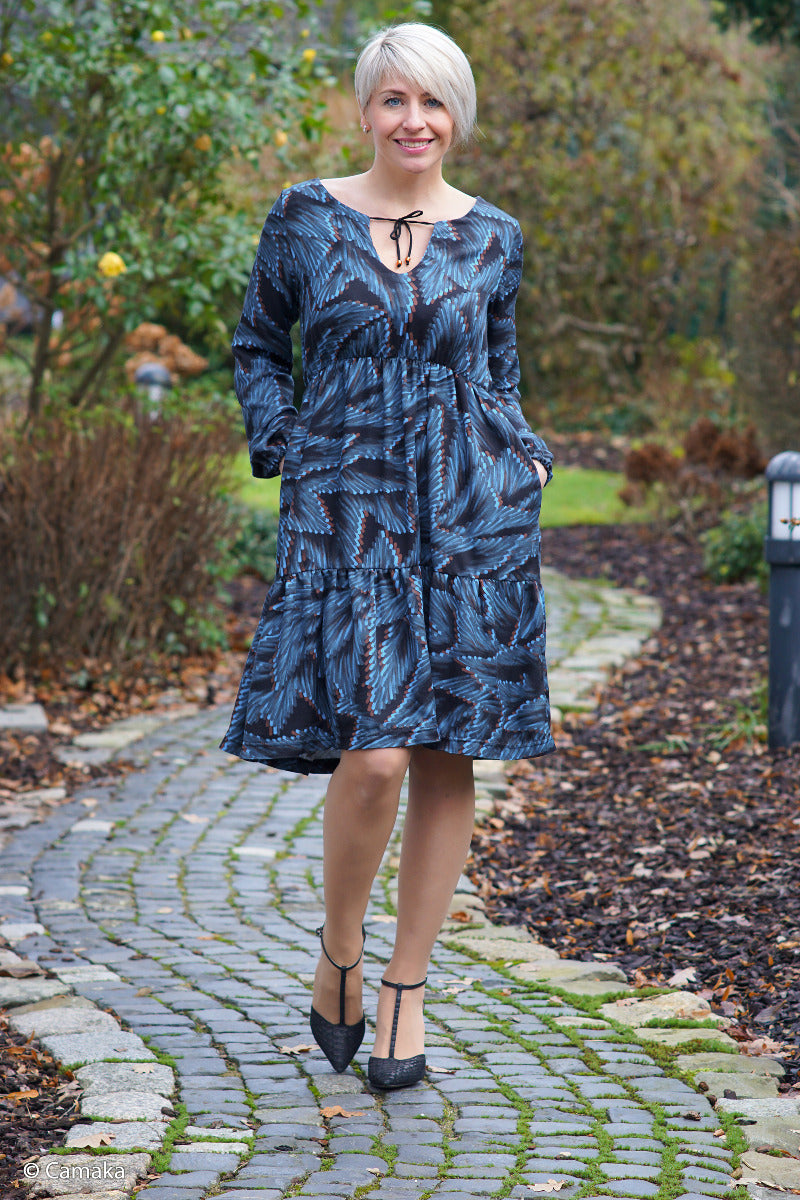 Webware Viskose Swafing Fall Leaves by Thorsten Berger - braun - blau