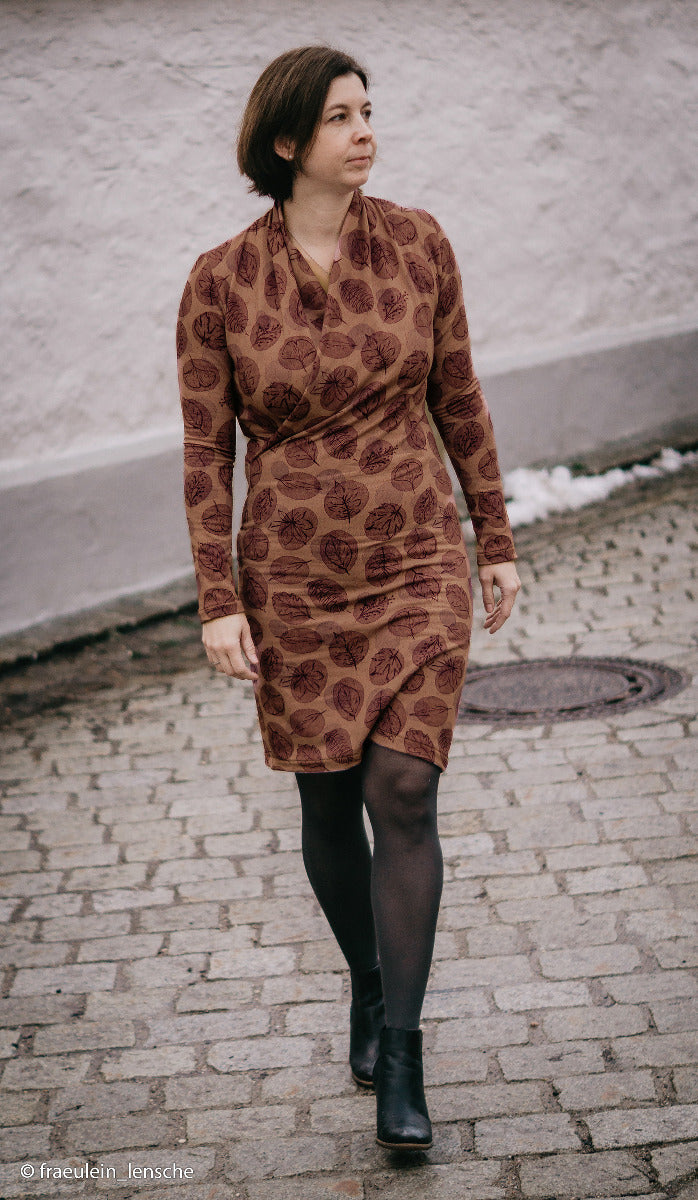 French Terry Swafing - Autumn Leaves & Dots by Christiane Zielinski - Blätter - braun