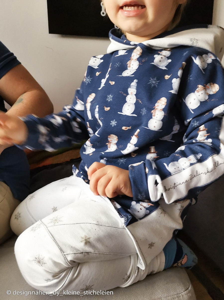 Angerauter Sweat Swafing - Beyond Nordic by Christiane Zielinski - Schneemänner