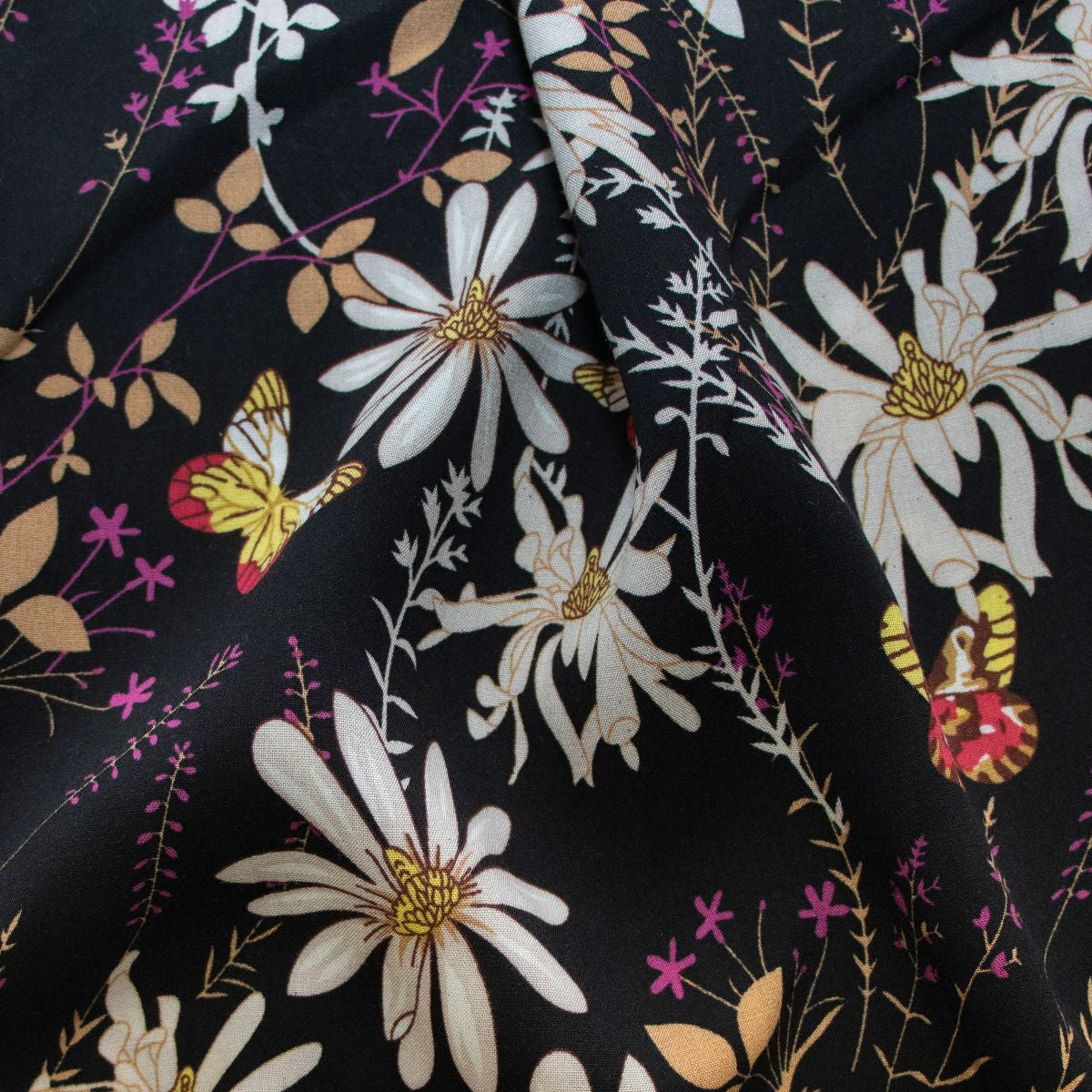 Webware Viskose - verschiedene Abstrakte Blumen - schwarz