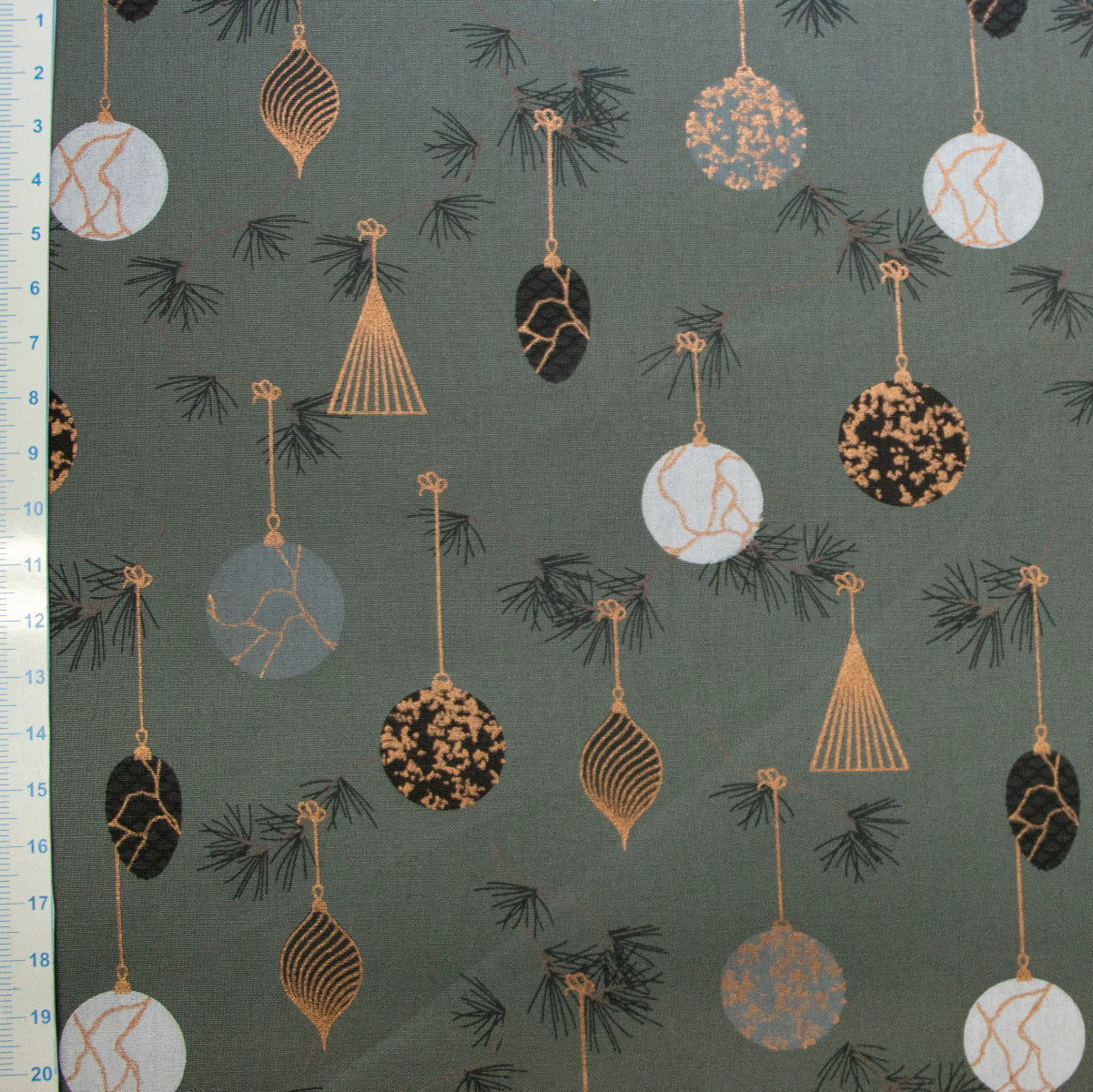 Webware Baumwolle Popeline mit Foliendruck - Weihnachtskugeln