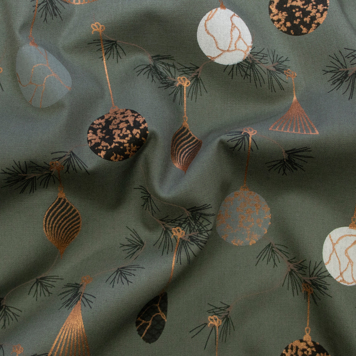 Webware Baumwolle Popeline mit Foliendruck - Weihnachtskugeln