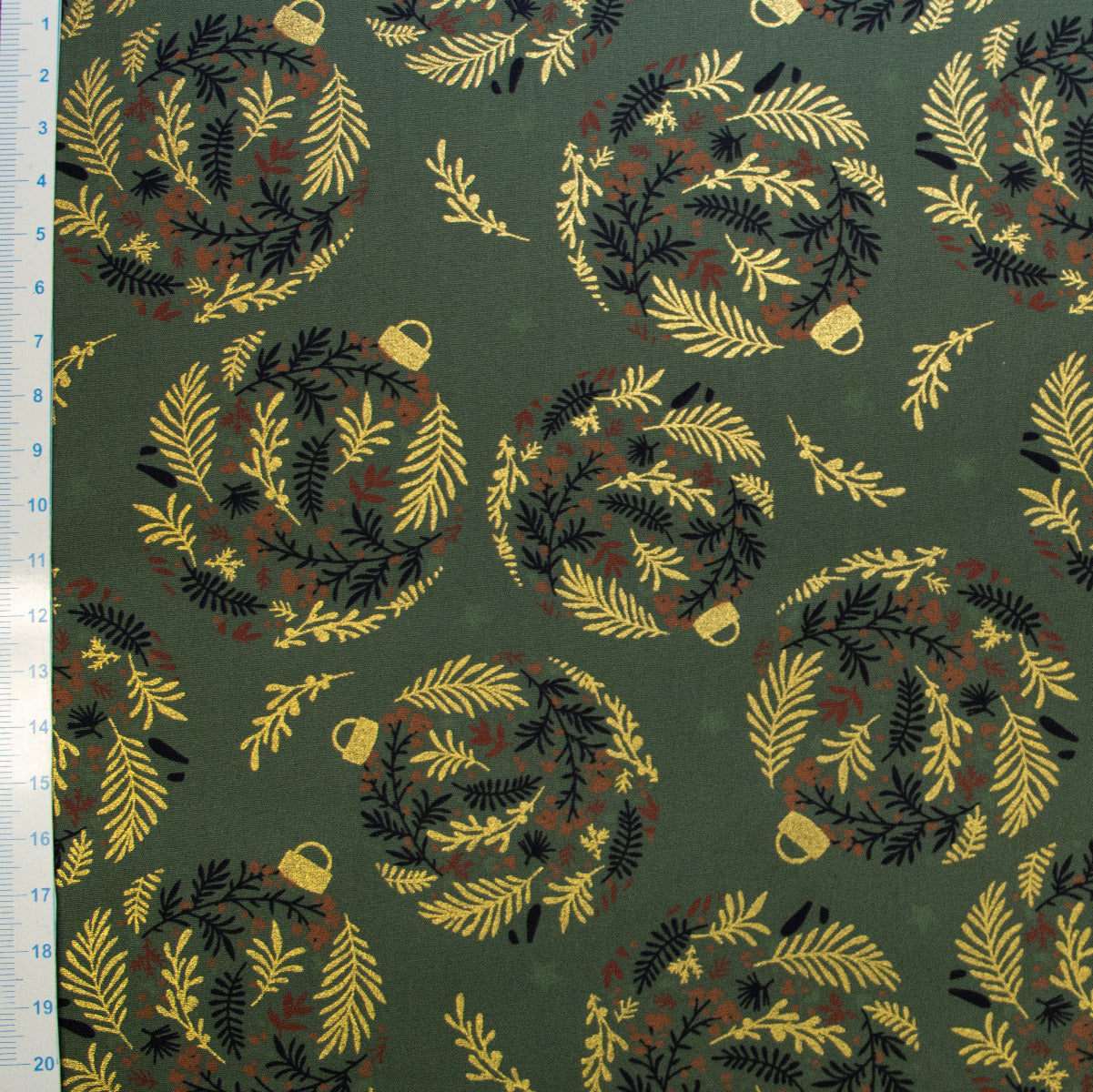 Webware Baumwolle Popeline mit Foliendruck - Weihnachtskugeln - Olivgrün