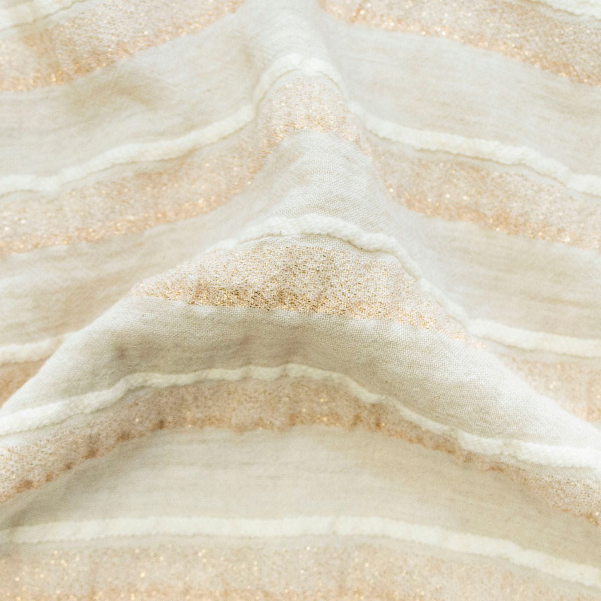 Webware Baumwolle Blusen- , Kleiderstoff - Glitzerfäden - beige