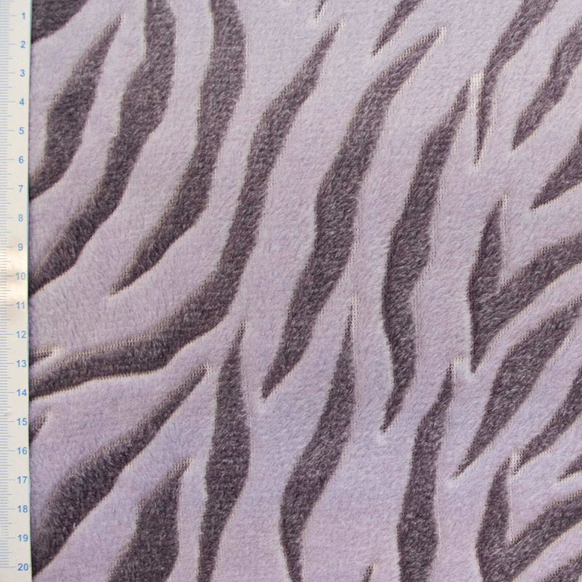 Kuschliger Fleece - Animalprint Zebra - hellgrau