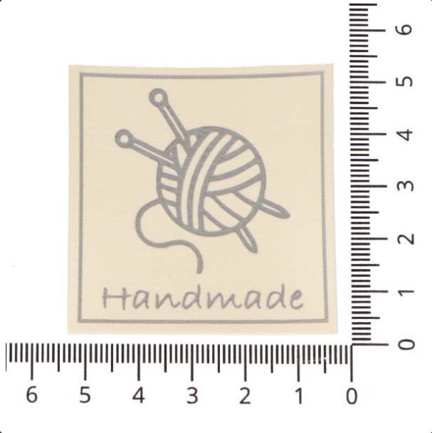 Applikation/Label aus ökologischem Kunstleder - Handmade Wollknäul