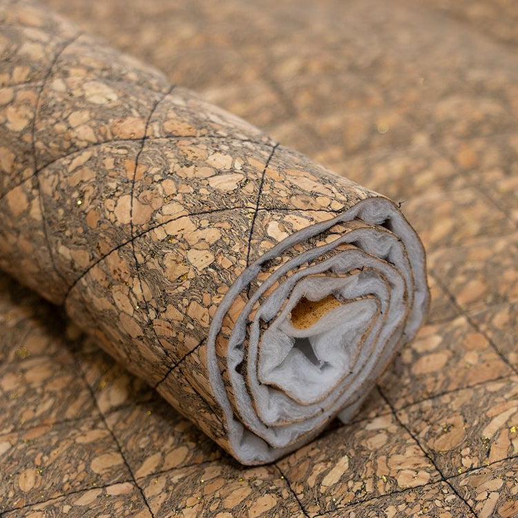 Kork Coupon ca. 50 cm x 65 cm - Rautenmuster nahtgesteppt - goldfarben/schwarz