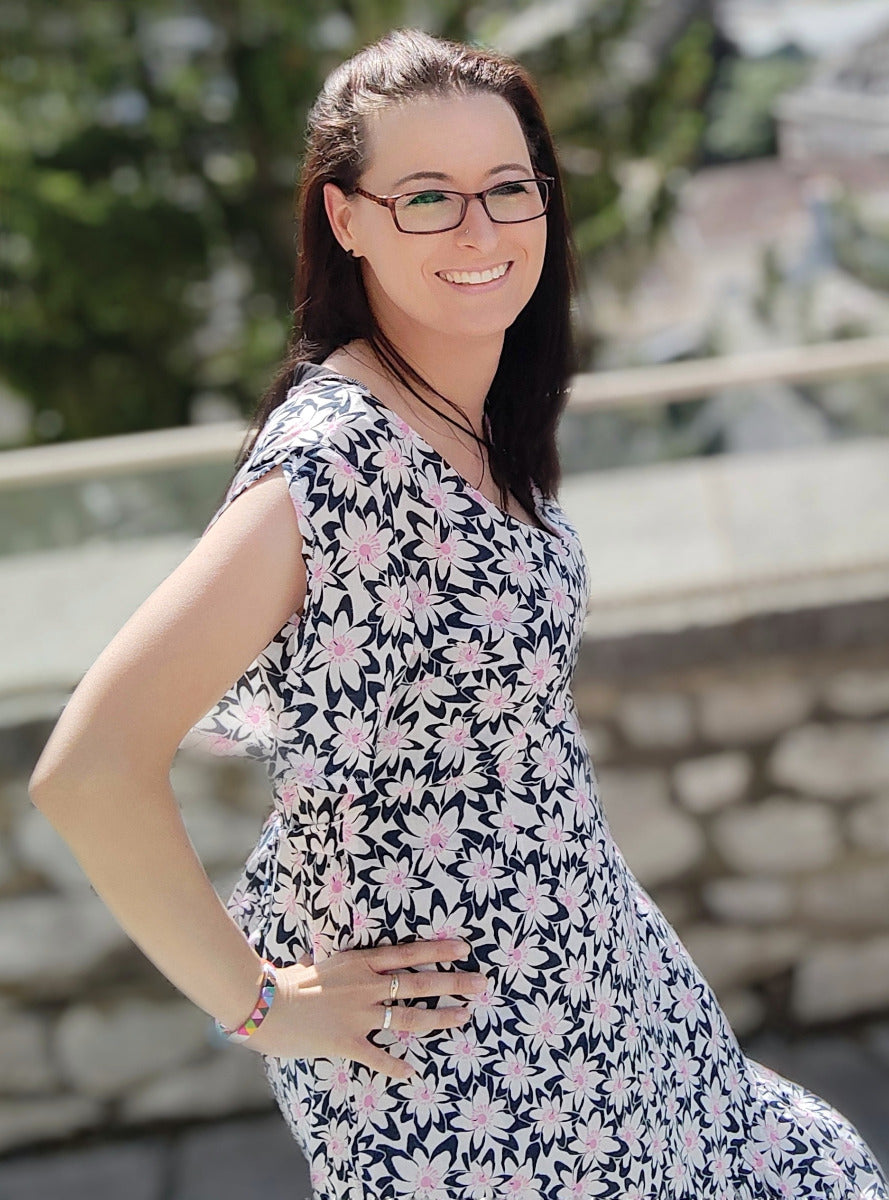 Jersey Viskose - Blumenwiese - nachtblau/weiß/rosa