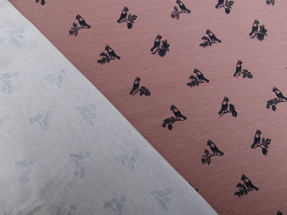 Jersey Swafing Twittering by Lila-Lotta - Vögel auf Ästen - altrosa