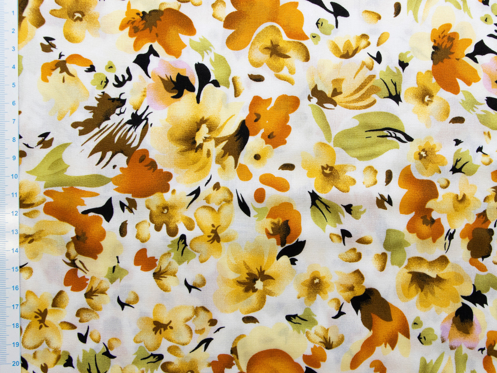 Webware Viskose - verschiedene Blüten - weiß