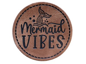 Jessy Sewing Kunstleder-Label mit aufgedruckter Nähnaht - "Mermaid Vibes" - braun