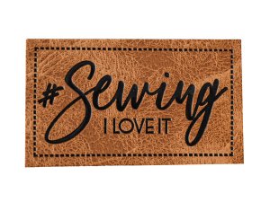 Jessy Sewing Kunstleder-Label mit aufgedruckter Nähnaht - "Sewing- I Love it" - braun