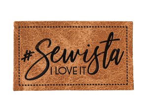 Jessy Sewing Kunstleder-Label mit aufgedruckter Nähnaht - "Sewista- I Love it" - braun