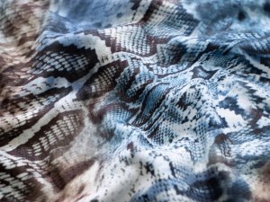 Jersey - Abstraktes Animalprint-Muster - weiß-braun