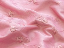 Taft  - Blumenstickerei - rosa