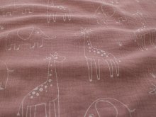  Musselin Baumwolle - Giraffen und Elefanten - hell mauve
