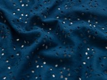 Jersey Strickstoff mit Lochstickerei Embroidery - Blumenmuster - petrol