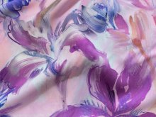 Webware Viskose Radiance - Abstrakte Blumen - lila