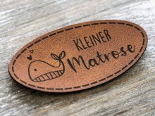 Label Kunstleder soft KDS & Janeas World - kleiner Matrose - braun