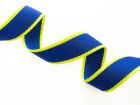 Nahaufnahme von Gurtband ca. 30 mm breit - blau mit neongelben Rand