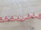 Nahaufnahme von Spitzenband - ca. 4,5 cm breit - weiß - rosa