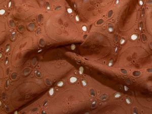 Webware Baumwolle Broderie - Lochstickerei - Abstraktes Muster - rost