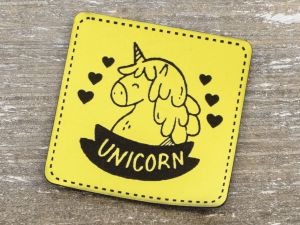 Nahaufnahme von Label Kunstleder KDS - Unicorn - neongelb