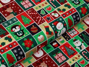Webware Baumwolle Popeline mit Foliendruck - niedliche Weihnachtsmotive - grün