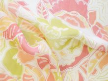 Nahaufnahme von spanischer Chiffon Viskose - Abstrakte Blumen - weiß - orange