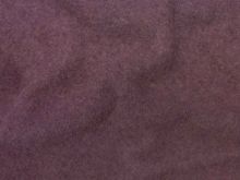 Nahaufnahme von einem Wollfleece Swafing Nena in uni mauve