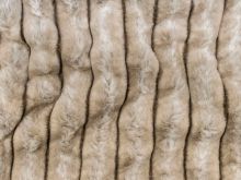 Nahaufnahme von einem Plüschstoff in Cordoptik - 3cm Rippen - beige