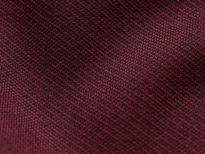 Jacquard Designerstoff der dänischen Firma Kvadrat - aubergine