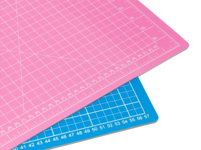 Schneidematte 60 x 45 cm pink-blau
