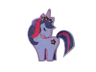 Stick - Applikation zum Aufbügeln ca. 9,0 cm x 10,5 cm - Einhorn - lila/pink