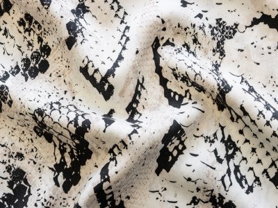 KDS Queen's Collection Webware Viskose - Animalprint - beige