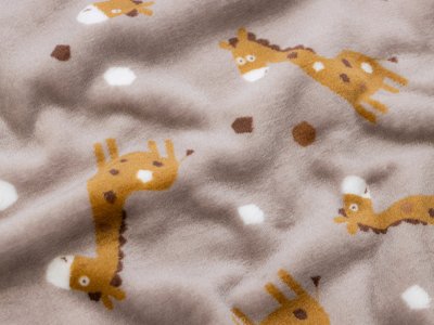 Hochwertiger Cuddle Microfaser Soft Plüsch - stolze Giraffen - schlamm
